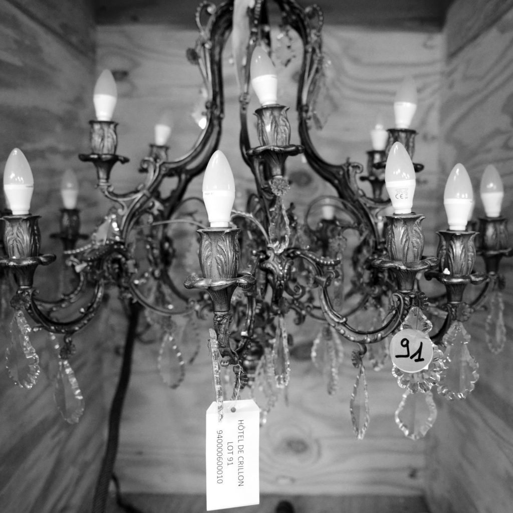 RESTORING AND PRESERVING BRONZE CHANDELIERS AND ART PIECES AT HOTEL DE CRILLON Lucien Gau